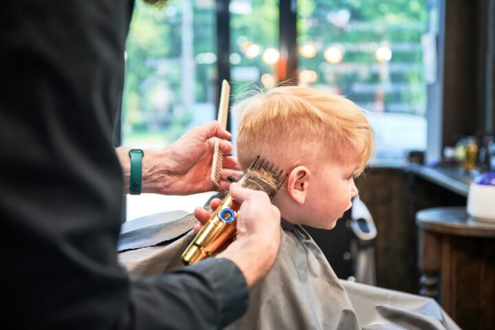 Child’s Haircut: Tips for a Stress-Free Experience