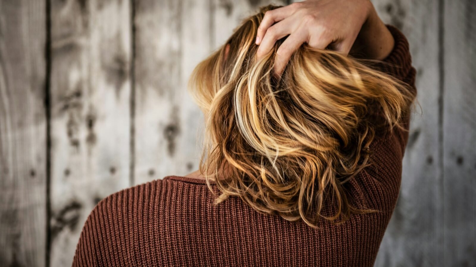 Transform Your Look with Extension Color Applications