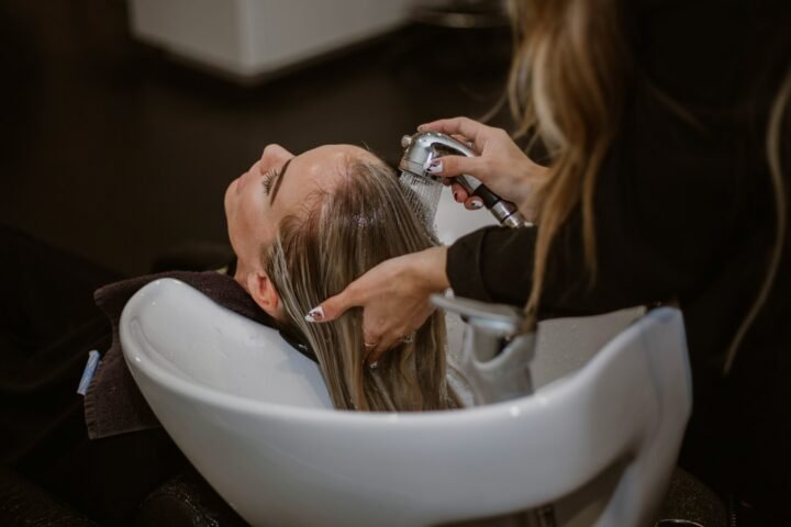Balayage Highlights: Secret to Natural-Looking Hair