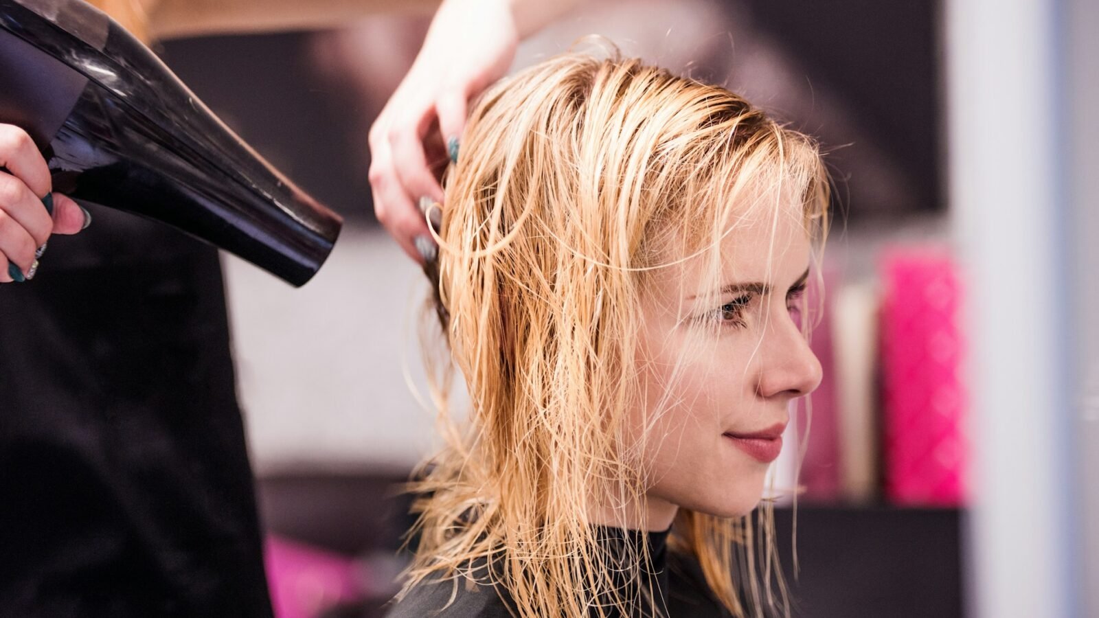 Choose the Right Women’s Haircut for You