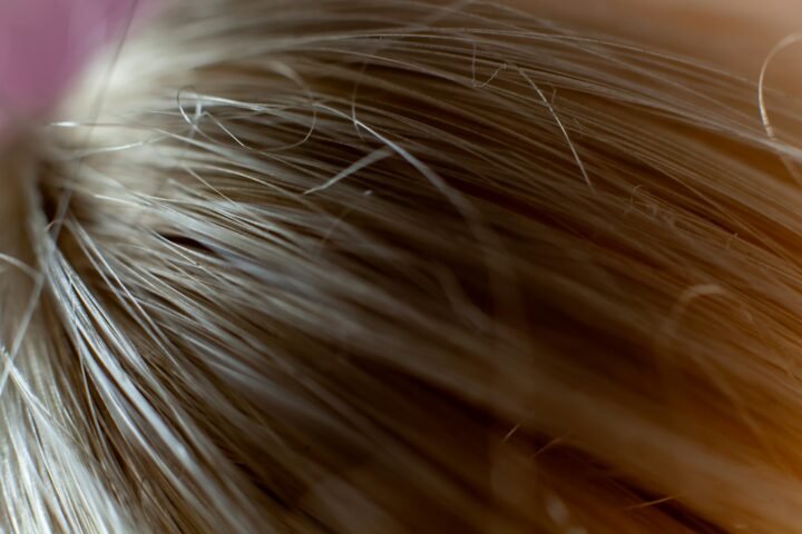 Preventing Hair Static in Cold Weather