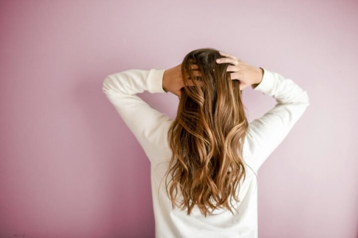 How to Tell When It’s Time for Hair Color Correction